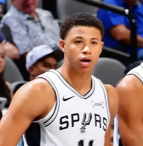 卡特-布莱恩特：教练相信我投篮能力，我只需要做好投篮准备